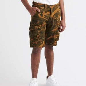 Camo cargo shorts sz Various